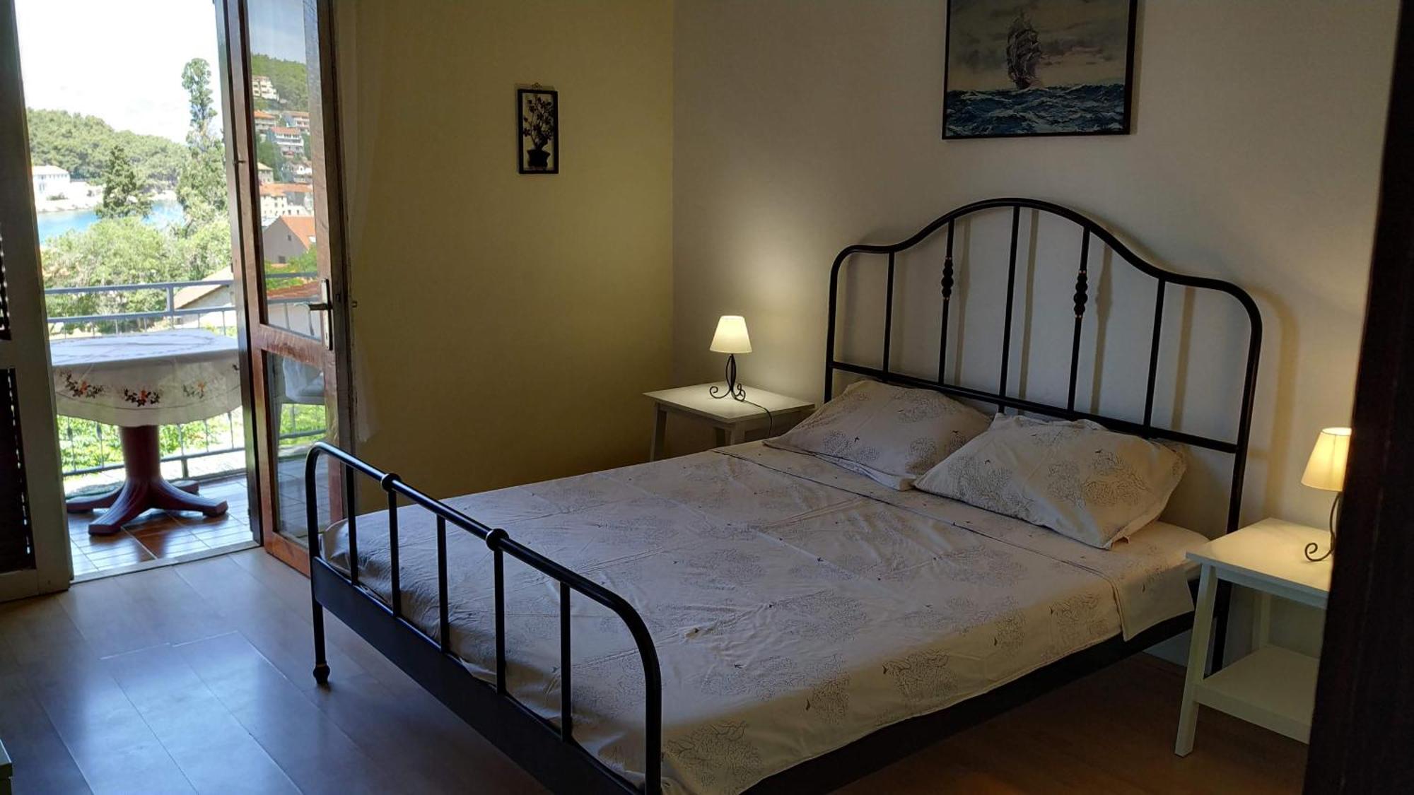 Sofia'S Way Apartments 耶尔萨 外观 照片