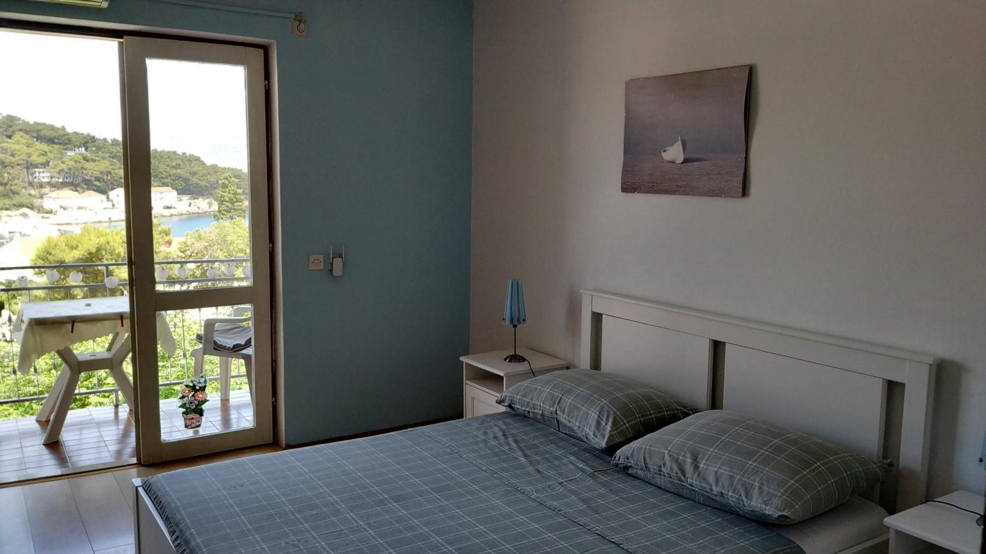 Sofia'S Way Apartments 耶尔萨 外观 照片